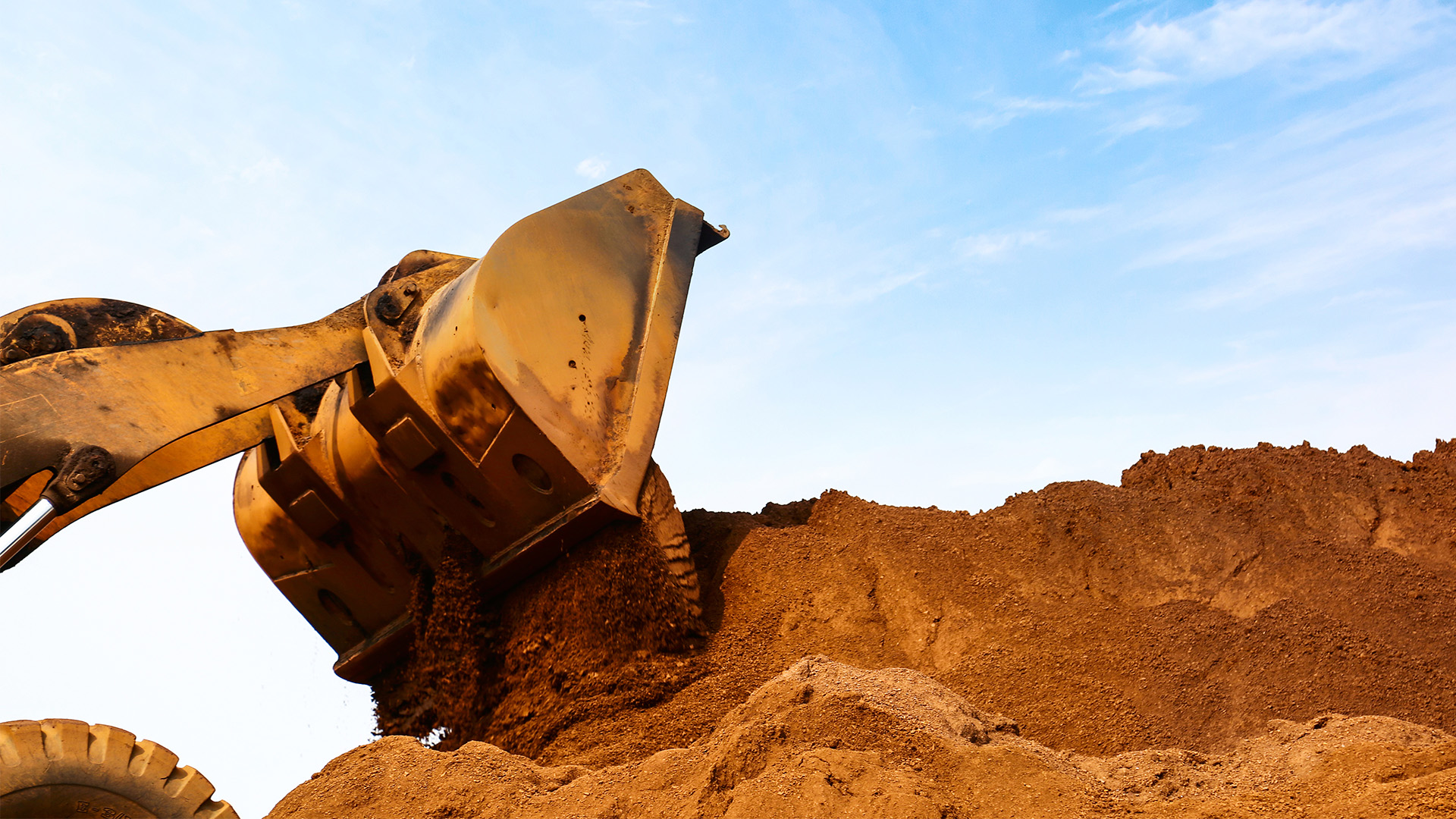Manutenção preventiva e peças essenciais para máquinas de construção John Deere